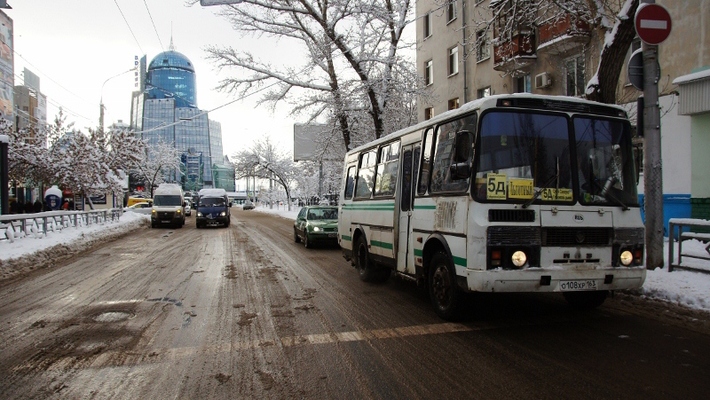 В Самаре против наледи на дорогах закупят еще 30 тонн реагентов