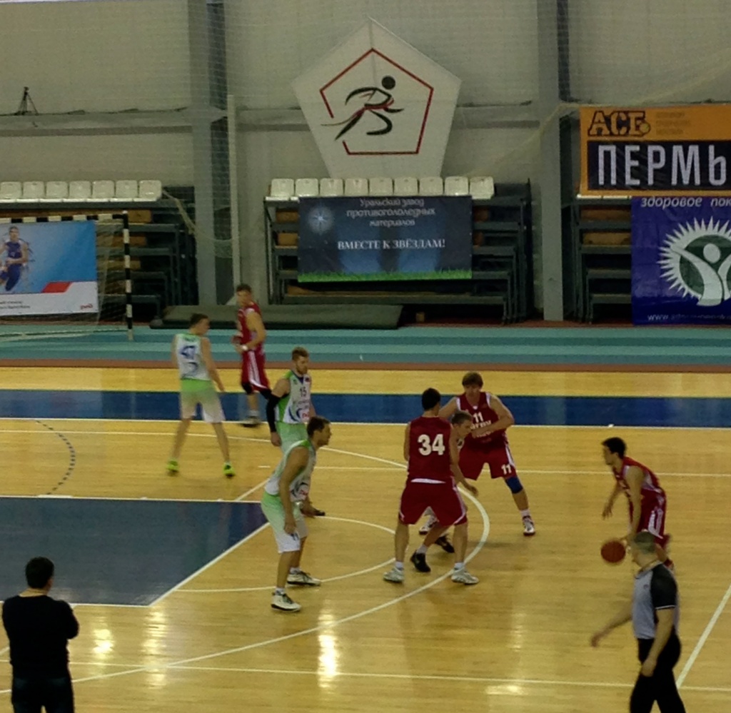 Студенты Чувашии одержали победу в турнире по баскетболу